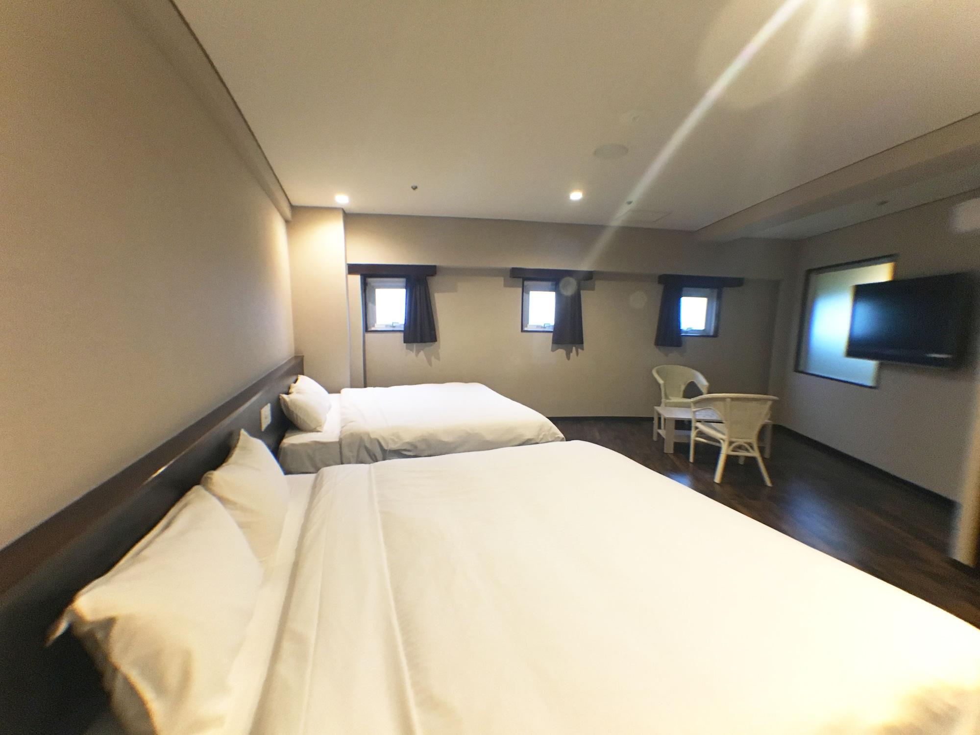 Rycom Crystal Hotel Okinawa ภายนอก รูปภาพ